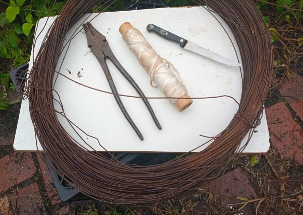 The only tools needed for binding the bamboo